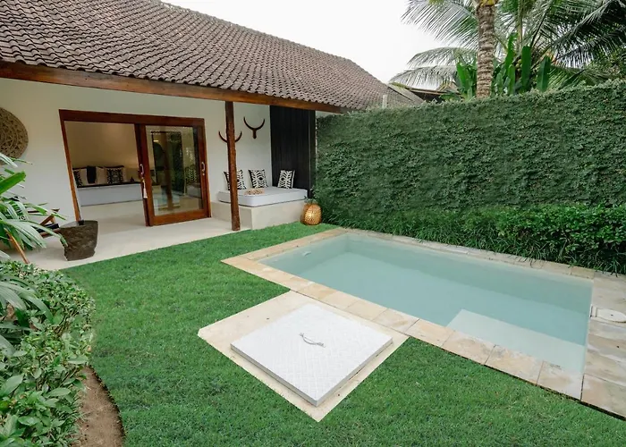 Villa The *