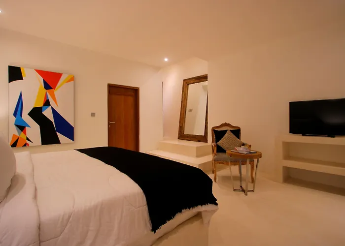 Villa The