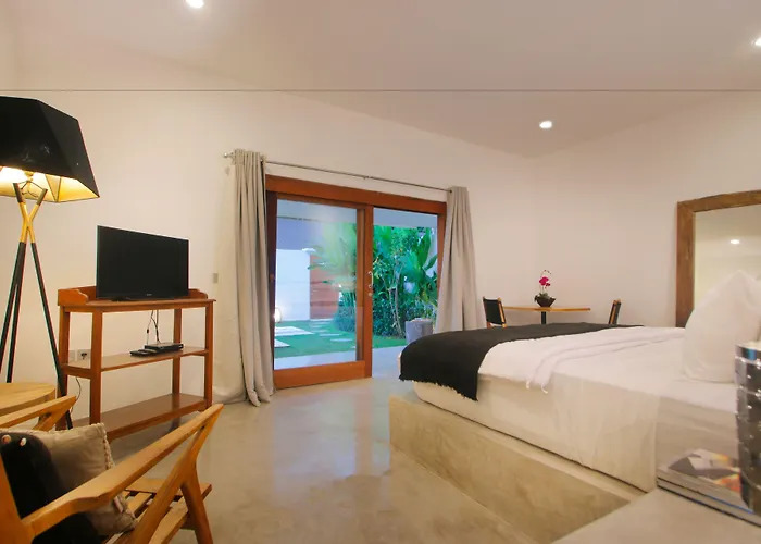 Villa The