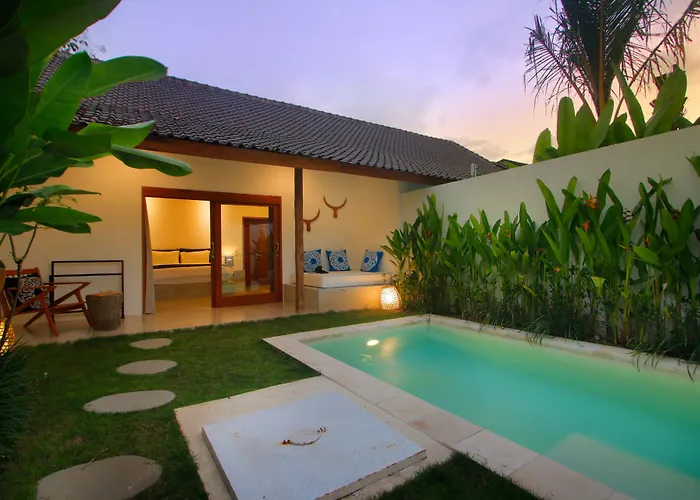 The * Ubud