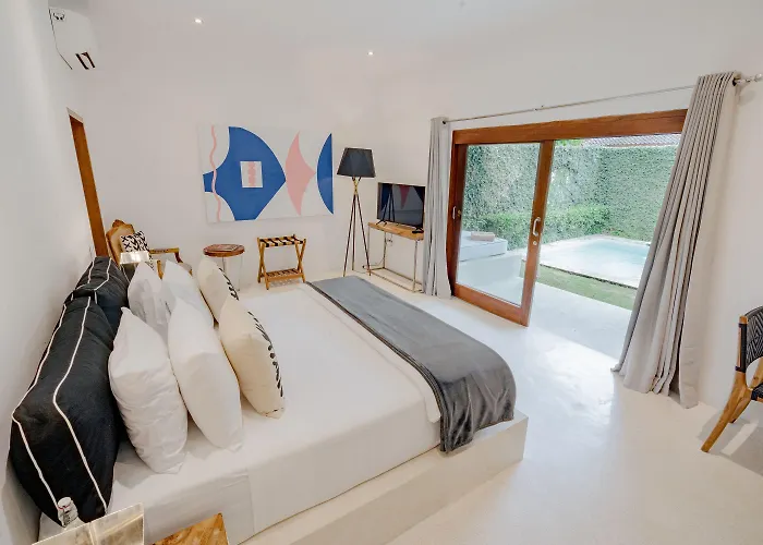 Villa The
